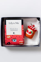 Load image into Gallery viewer, Lily &amp; Me - Time For Tea Keyring Giftbox
