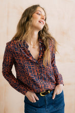 Load image into Gallery viewer, Lily &amp; Me - Leafwork Beech Shirt in Navy
