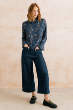 Load image into Gallery viewer, Lily &amp; Me - Herbarium Print Susanna Jumper in Navy
