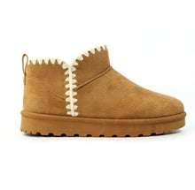 Load image into Gallery viewer, Lunar - Natal Boot Slipper in Tan
