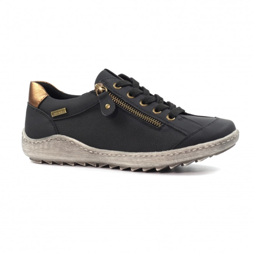 Lunar - Sloan Waterproof Trainer in Black