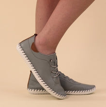 Load image into Gallery viewer, Lunar - St Ives Leather Plimsoll in Grey
