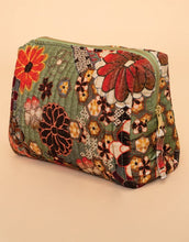 Load image into Gallery viewer, Powder - Quilted Velvet Wash Bag Sage
