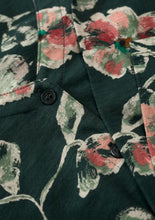 Load image into Gallery viewer, Sea Salt - 3/4 Studio Glass Top in Artist Camellia Coppice
