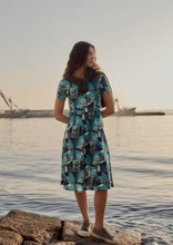 Load image into Gallery viewer, Sea Salt - Enor Dress in Penwith Abstract Emulsion
