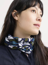 Load image into Gallery viewer, Sea Salt - Handyband in Harbour Hulls Maritime
