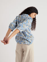 Load image into Gallery viewer, Sea Salt - Hope Cottage Blouse in Woodland Floral Chalk
