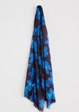 Load image into Gallery viewer, Sea Salt - May Garland Scarf in Macro Flower Cocoa
