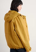 Load image into Gallery viewer, Sea Salt - Portheras Jacket in Pear
