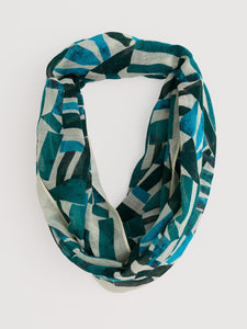 Sea Salt - Pretty Circle Scarf in Cornish Stones Chalk