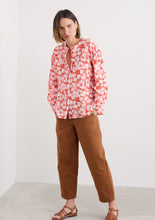 Load image into Gallery viewer, Sea Salt - Radiance Shirt in Patchwork Bloom Chalk
