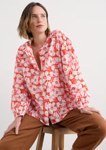 Load image into Gallery viewer, Sea Salt - Radiance Shirt in Patchwork Bloom Chalk
