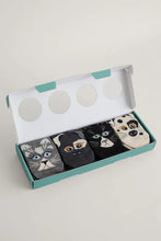 Load image into Gallery viewer, Sea Salt - Sailor Socks Box O&#39; 4 - Gwineas Mix
