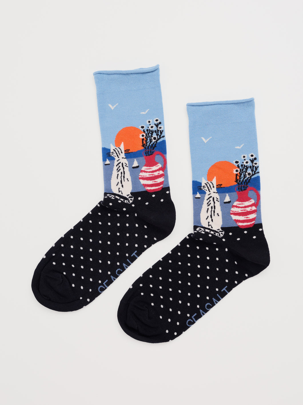 Sea Salt - Womens Arty Socks in Coastal Cat Onyx