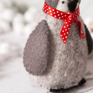 Corinne Lapierre - Felt Craft Kit - Baby Penguins