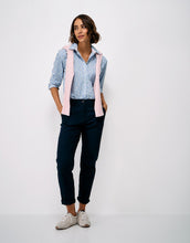Load image into Gallery viewer, Crew Clothing - Relaxed Fit Cotton Poplin Shirt in Blue Floral

