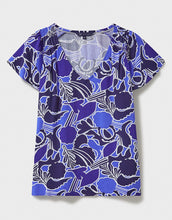 Load image into Gallery viewer, Crew Clothing - Tia Frill Top - Abstract Floral
