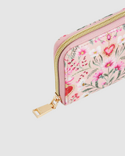 Load image into Gallery viewer, Fable - Floral Heart Purse in Pink
