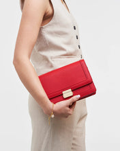 Load image into Gallery viewer, Fable - Foldover Bag in Red
