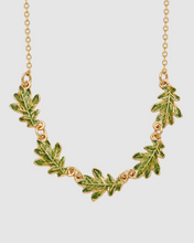 Load image into Gallery viewer, Fable - Gold Oak Leaf Choker
