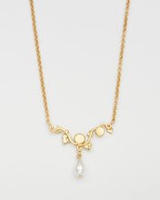 Load image into Gallery viewer, Fable - Ivy Pearl Necklace
