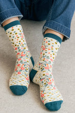 Load image into Gallery viewer, Lily &amp; Me - Canal Days Ankle Socks
