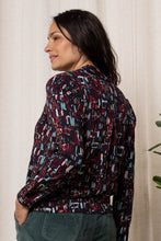 Load image into Gallery viewer, Lily &amp; Me - Ebley Blouse Cobbles - Black
