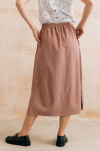 Load image into Gallery viewer, Lily &amp; Me - Estuary Twill Midi Skirt in Antique Pink
