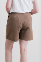 Load image into Gallery viewer, Lily &amp; Me - Merrick Plain Twill Shorts in Mocha
