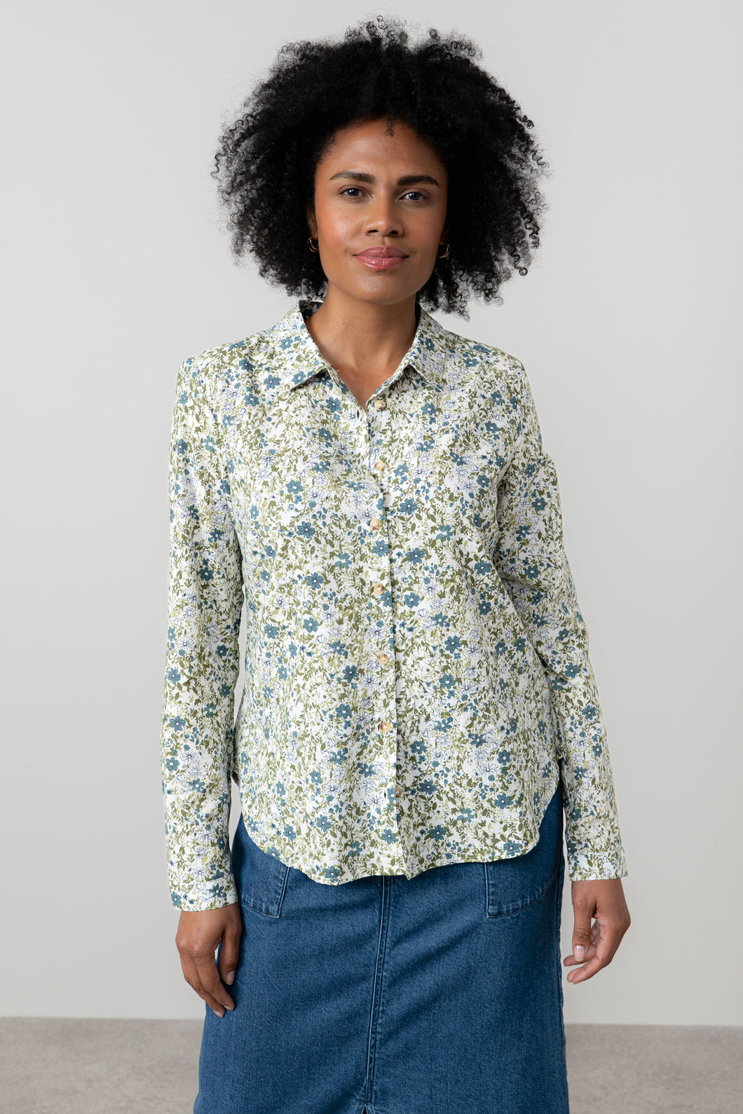 Lily & Me - Patsy Shirt Violet Print in Moss