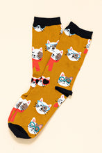 Load image into Gallery viewer, Lily &amp; Me - Sophisticats Sock Giftbox
