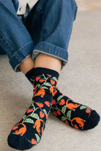 Load image into Gallery viewer, Lily &amp; Me - Strawberry Fields Ankle Socks
