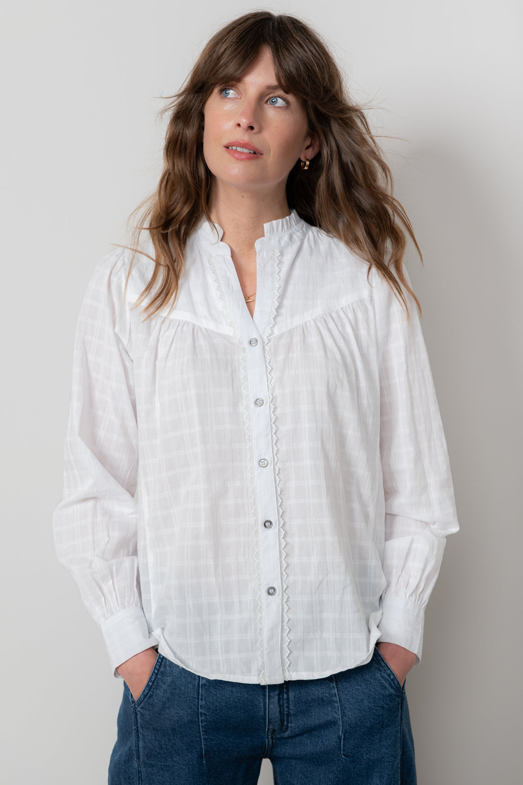 Lily & Me - Wayfaring Blouse Plain Check in White