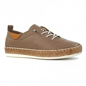 Lunar - Evie Leather Plimsoll in Taupe