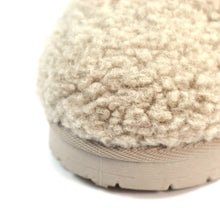 Load image into Gallery viewer, Lunar - Naples Slipper in Beige
