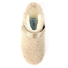 Load image into Gallery viewer, Lunar - Naples Slipper in Beige
