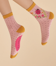 Load image into Gallery viewer, Powder - Ankle Socks - Ladybird Petal
