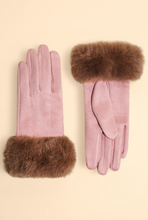 Load image into Gallery viewer, Powder - Bettina Gloves - Petal Teddy
