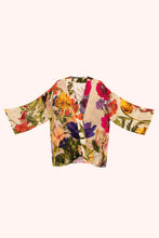 Load image into Gallery viewer, Powder - Cream Posy Mid Length Kimono
