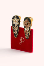 Load image into Gallery viewer, Powder - Hairclips in Midnight Floral/Deco
