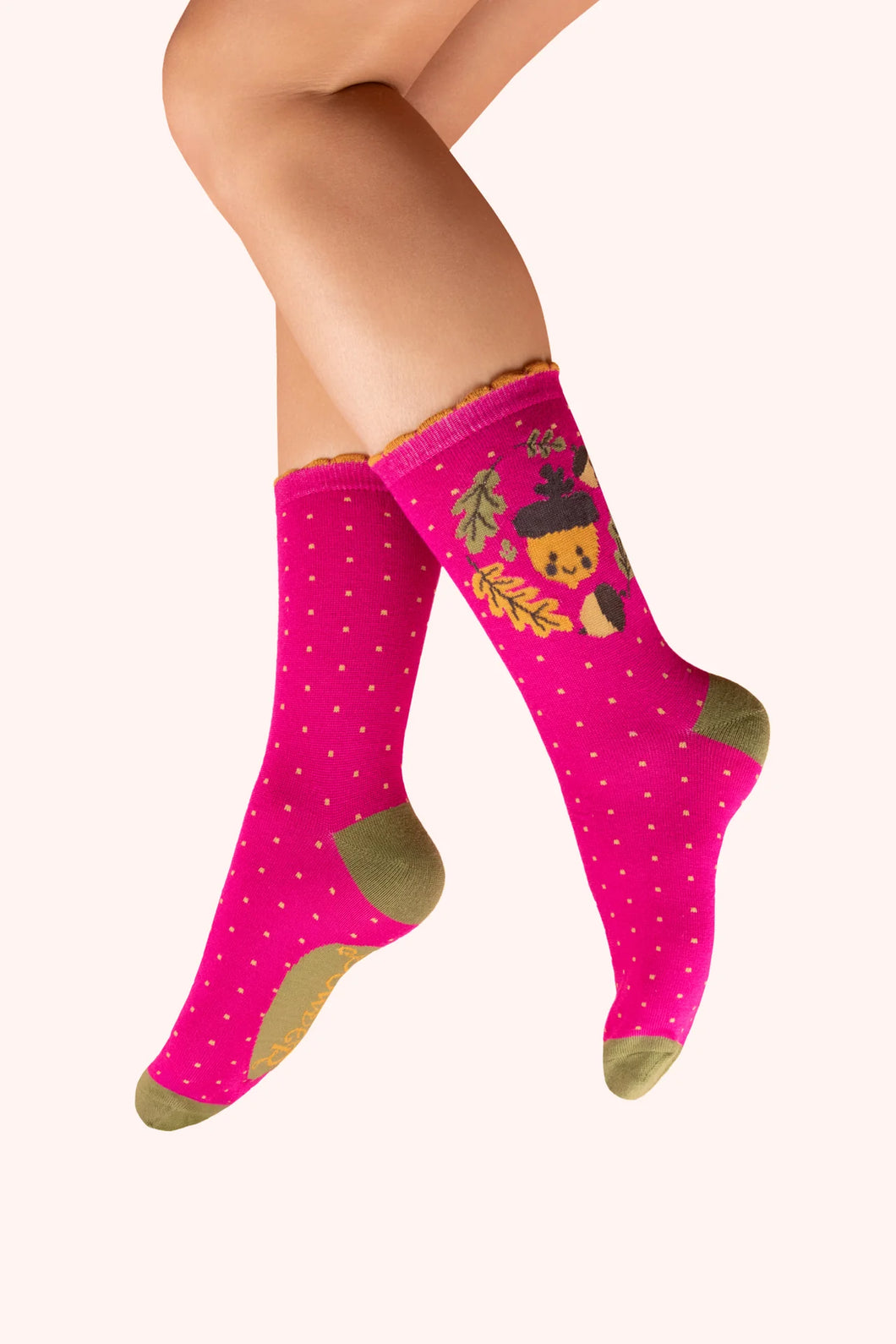 Powder - Happy Acorn Ankle Socks in Fuchsia