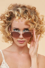 Load image into Gallery viewer, Powder - Paige Sunglasses in Rose
