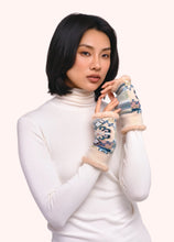 Load image into Gallery viewer, Powder - Scandi Cosy Wrist Warmers in Cream Mix

