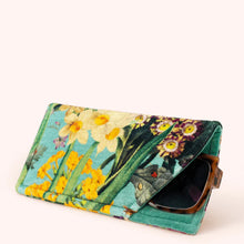 Load image into Gallery viewer, Powder - Velvet Sunglasses Pouch in Spring Flora
