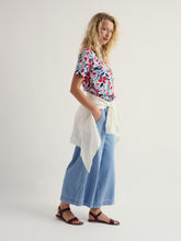 Load image into Gallery viewer, Sea Salt - Bryher View T-Shirt in Winding Meadow Chalk
