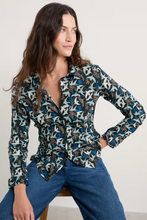 Load image into Gallery viewer, Sea Salt - Larissa Shirt in Swooping Birds Onyx

