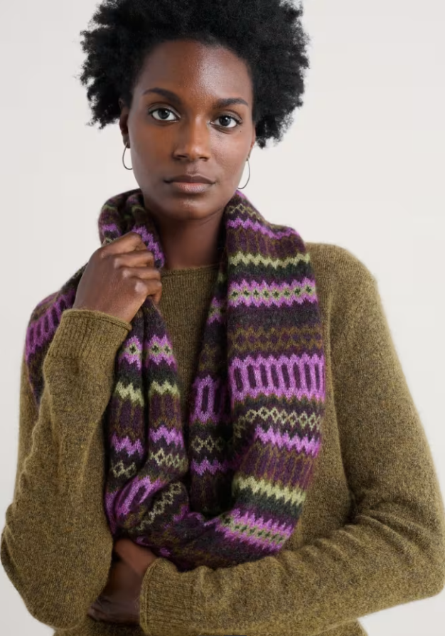 Sea Salt - Morning Cliff Snood in Modernist Grape Oak Mix