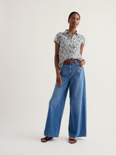 Load image into Gallery viewer, Sea Salt - Rushmaker Shirt in Beach Blooms Chalk
