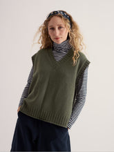 Load image into Gallery viewer, Sea Salt - Fistral Vest in Nori
