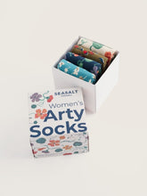 Load image into Gallery viewer, Sea Salt - Gift Box of 4 Floral Arty Socks in Bouquet Mix
